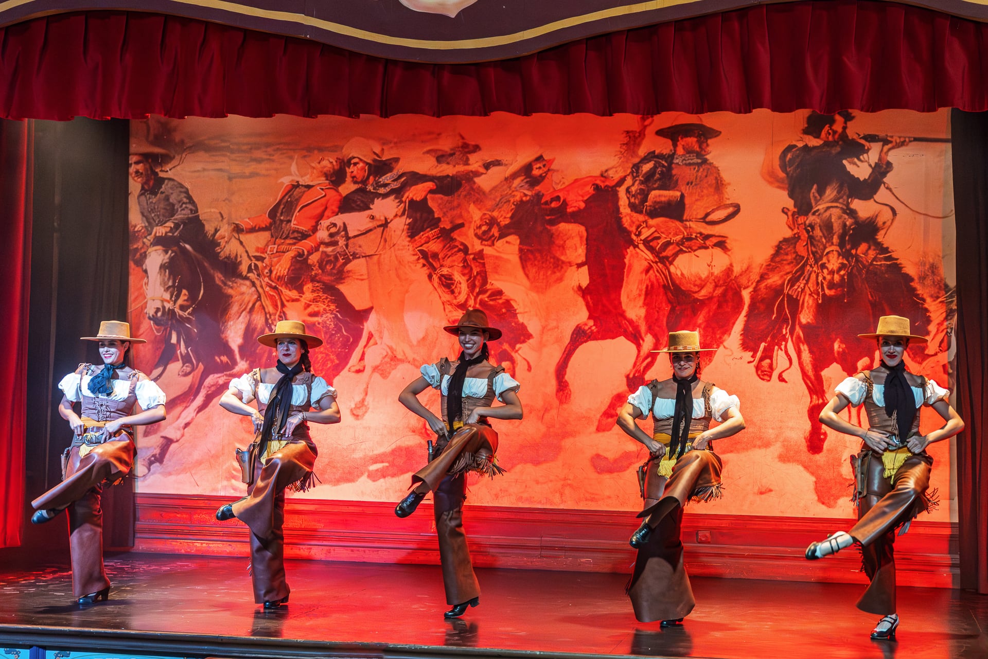 497_alta_oasys Show Cowgirls.jpg